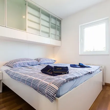 Apartment Hoplite 2br With Free Parking *