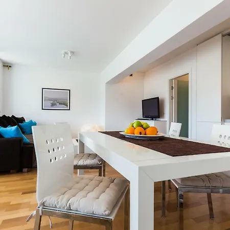 Apartment Hoplite 2br With Free Parking *