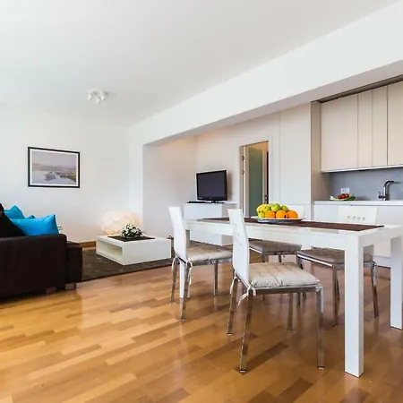 Hoplite 2br With Free Parking Zadar