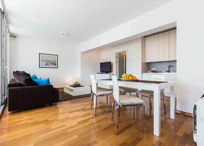 Hoplite 2br With Free Parking Zadar