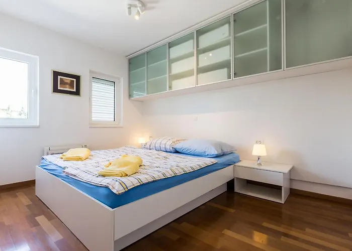 Hoplite 2br With Free Parking Apartamento